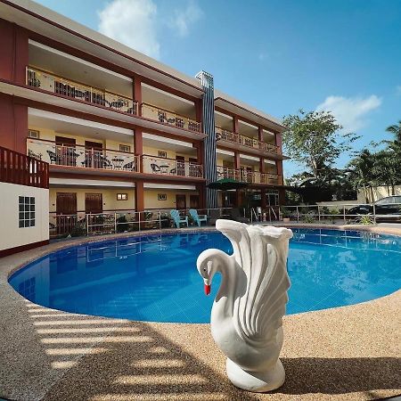 Rufana Suites Moalboal Bagian luar foto
