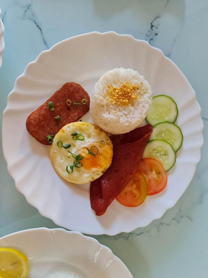 Rufana Suites Moalboal Bagian luar foto