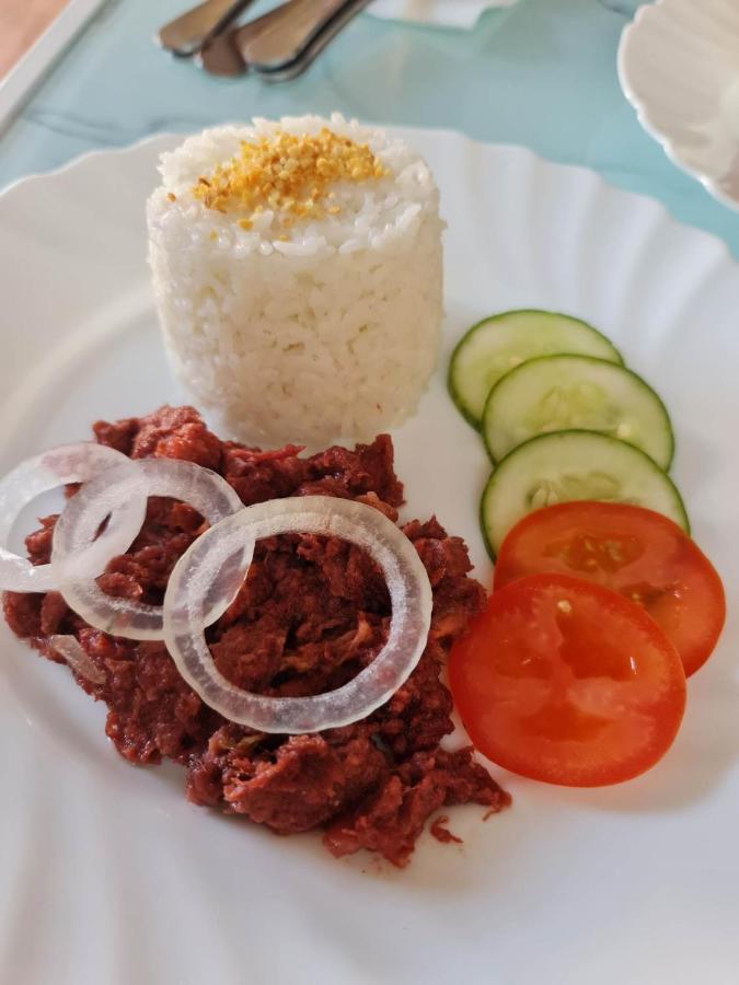 Rufana Suites Moalboal Bagian luar foto